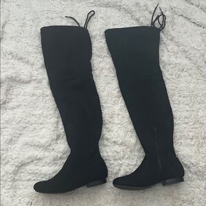 Elegant Black Over-the-Knee Boots
